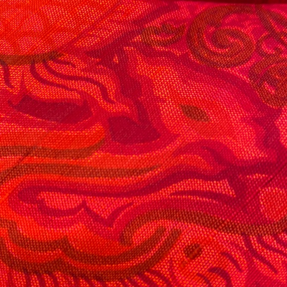 RED 100% Thai Silk tie Made in  Thailand 4” x 54” Vintage - Picture 4 of 7